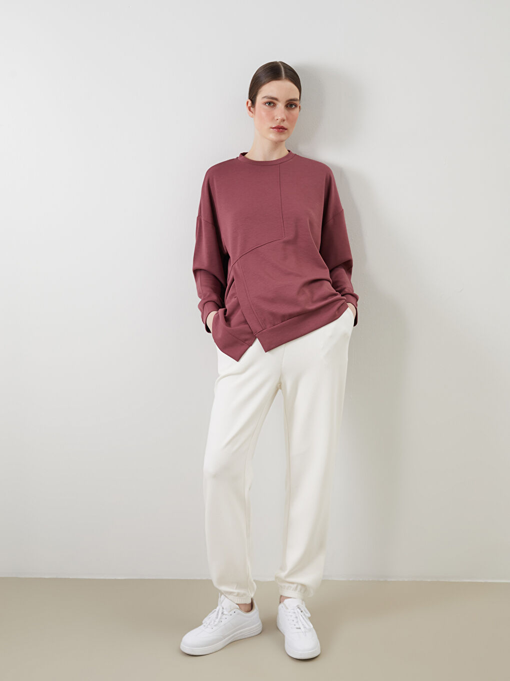 LCWAIKIKI Classic Elasticated Waist Women's Jogger Sweatpants -W57966Z8-FES