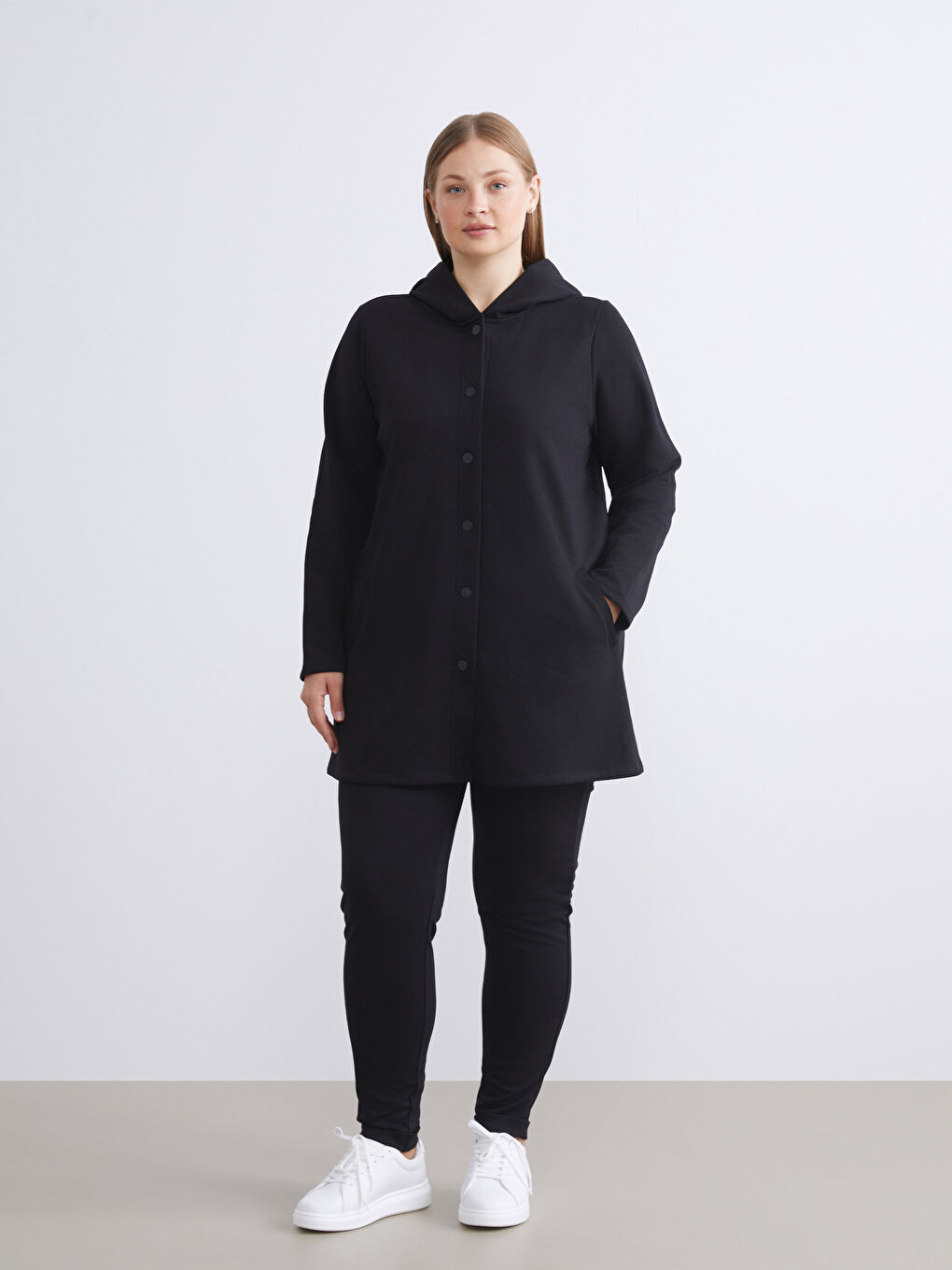 Women's Sweatpants with Elastic Waist-1