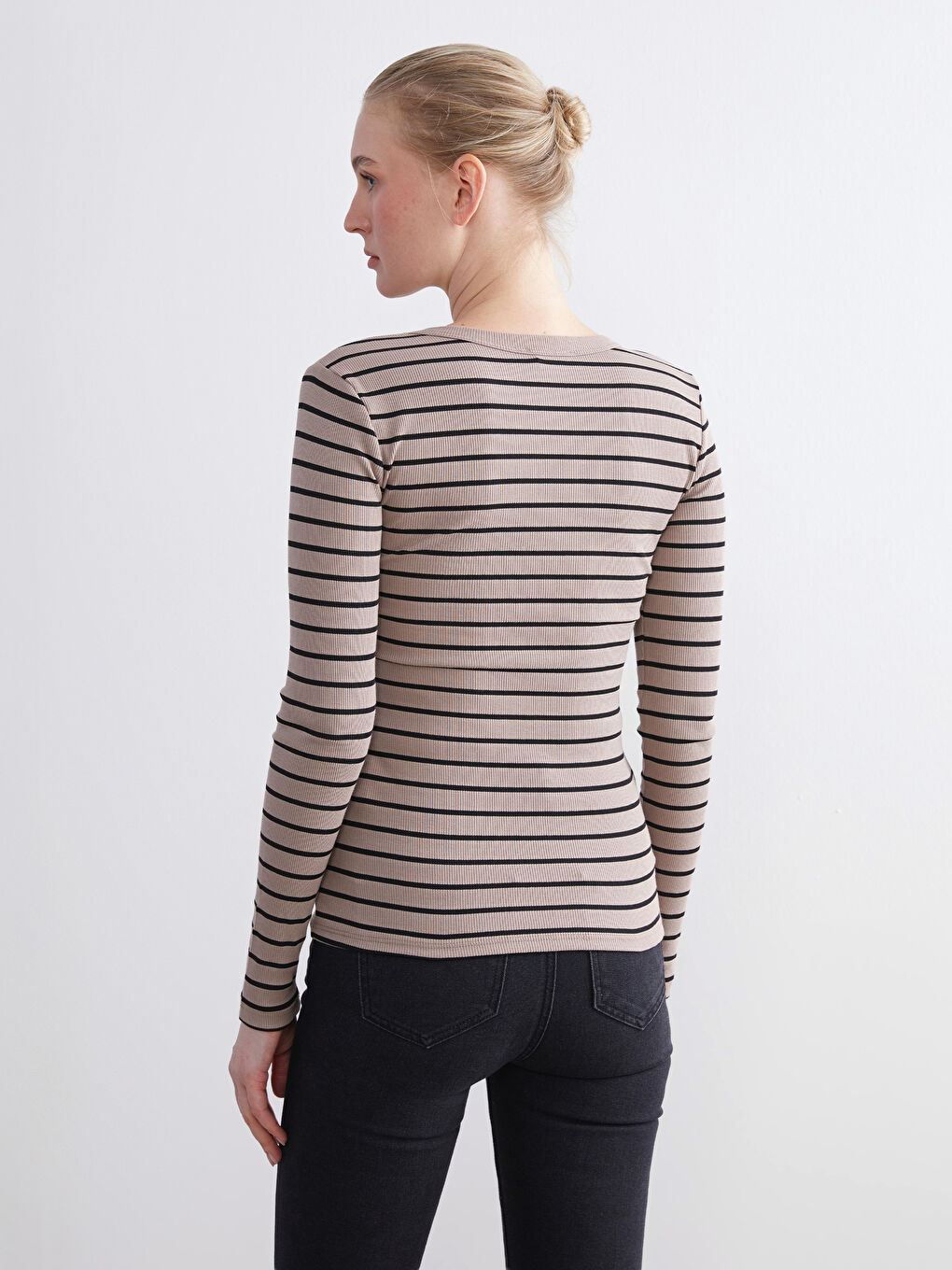 Bej Bisiklet Yaka Çizgili Kadın Body-4