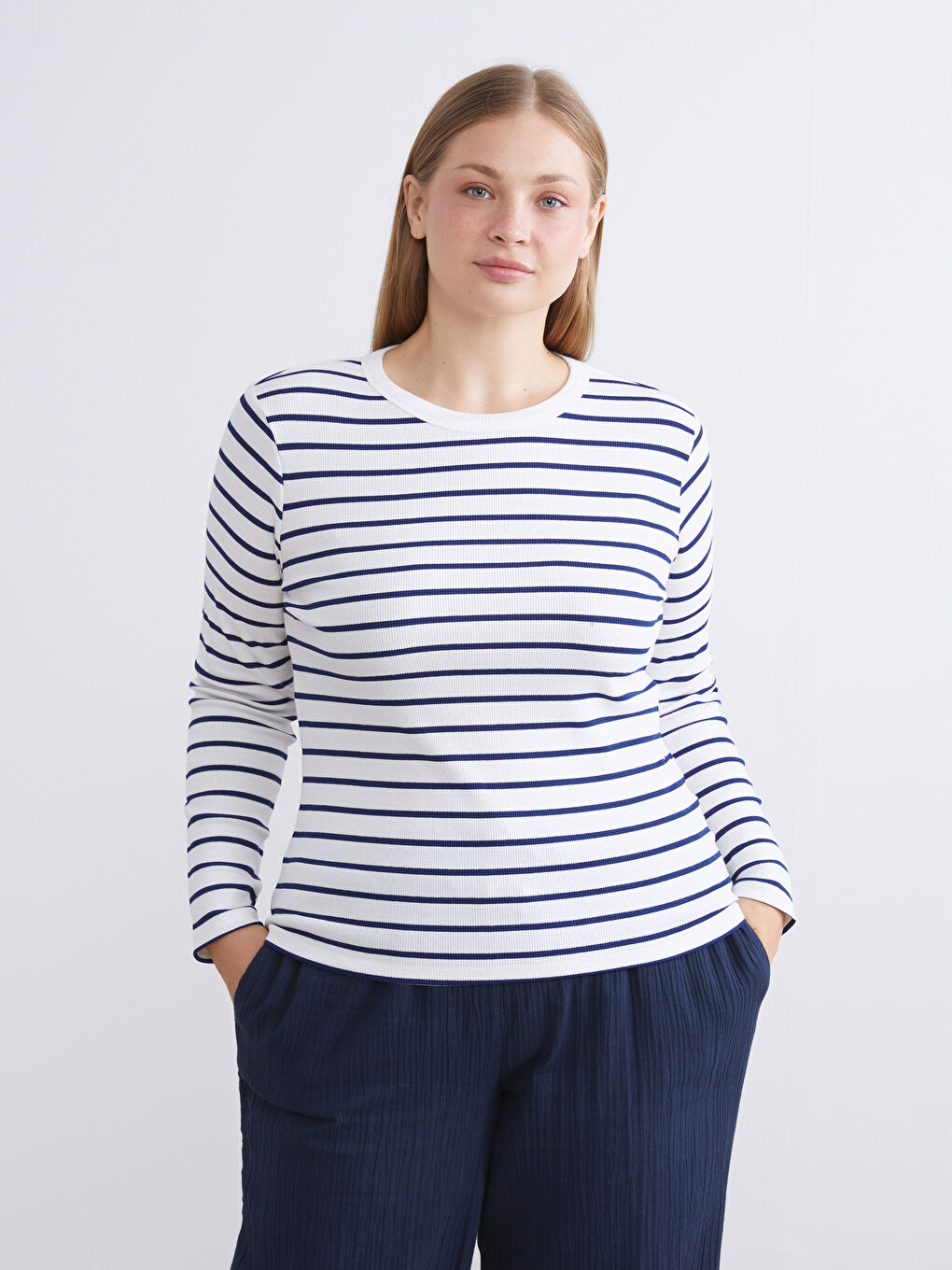 Crew Neck Striped Women's Body-1
