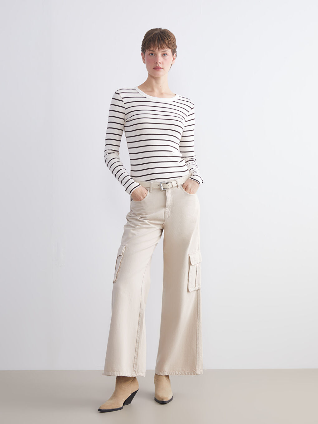 LCWAIKIKI Classic Crew Neck Striped Women's Body -W57973Z8-LEW
