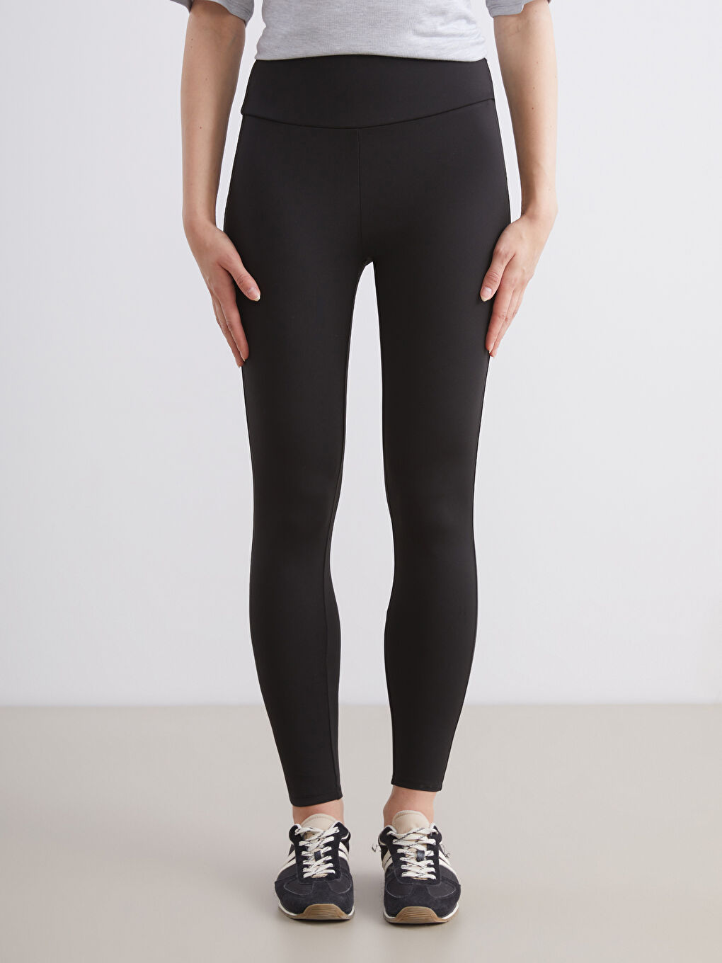 Elasticated Waist Women's Leggings-1