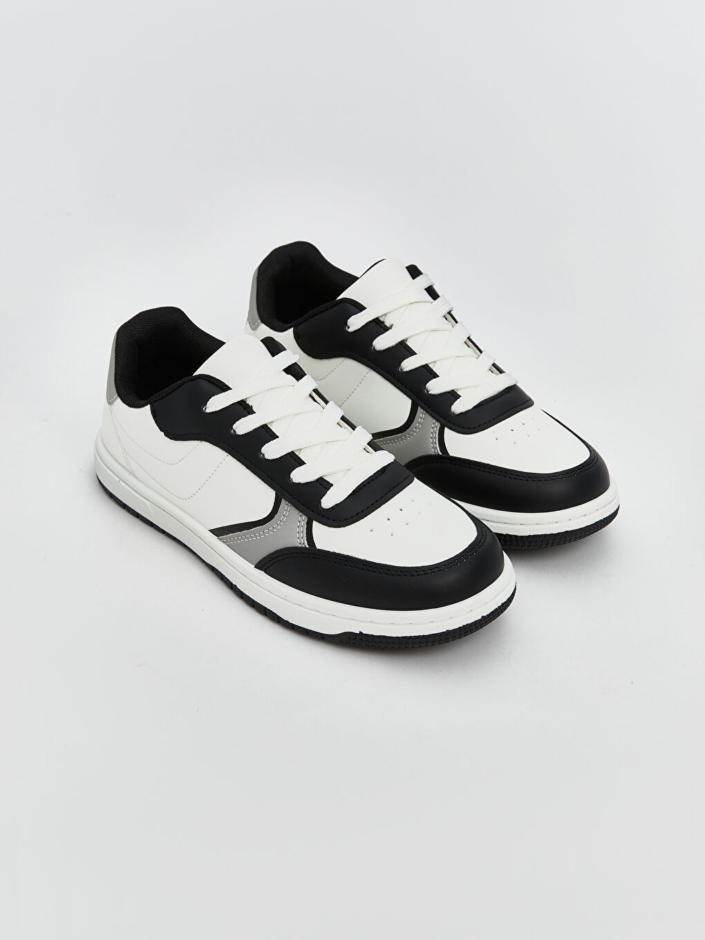 Lace-up Boys' Sneakers