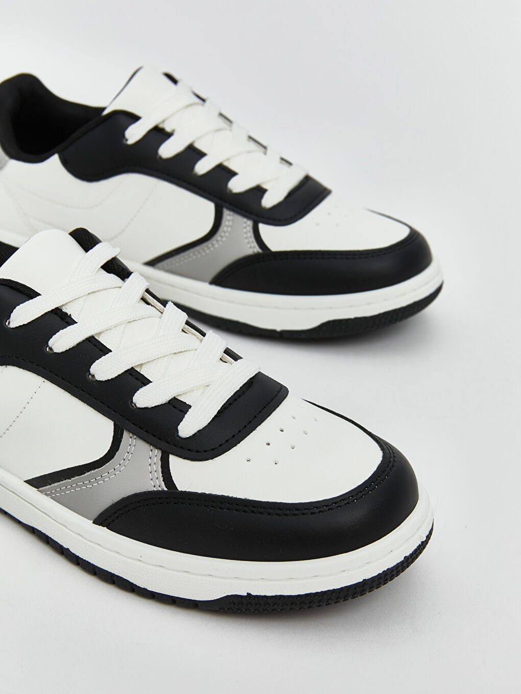 Lace-up Boys' Sneakers-2