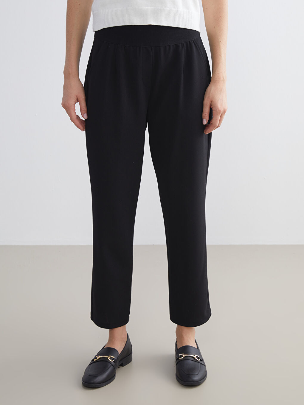 Pantalon à Taille Élastiquée pour Femmes-1
