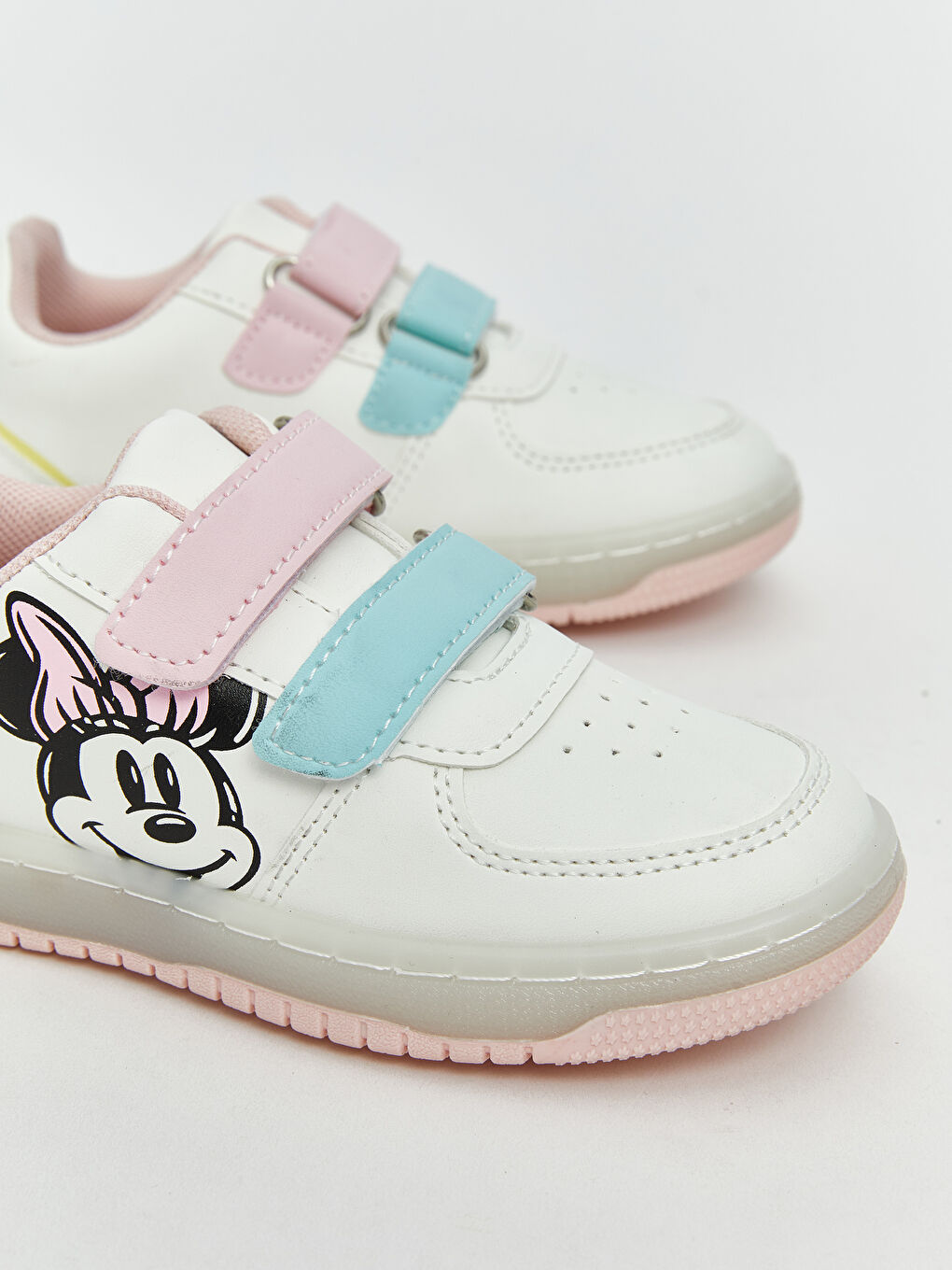 Minnie Mouse Printed Light-Up Sole Baby Girls' Sneakers-3