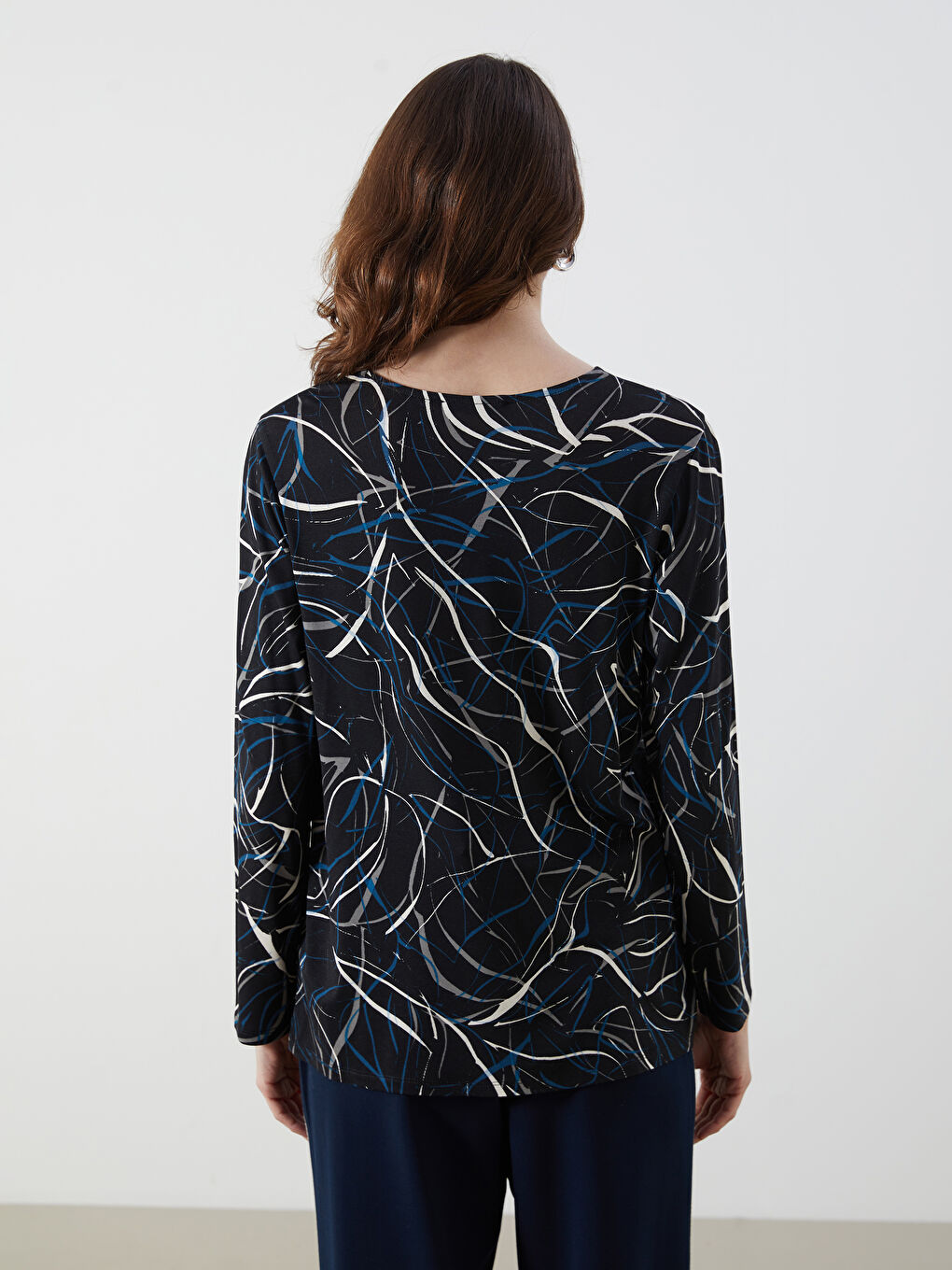 LCW Grace Crew Neck Patterned Women's Blouse -W58172Z8-LQJ