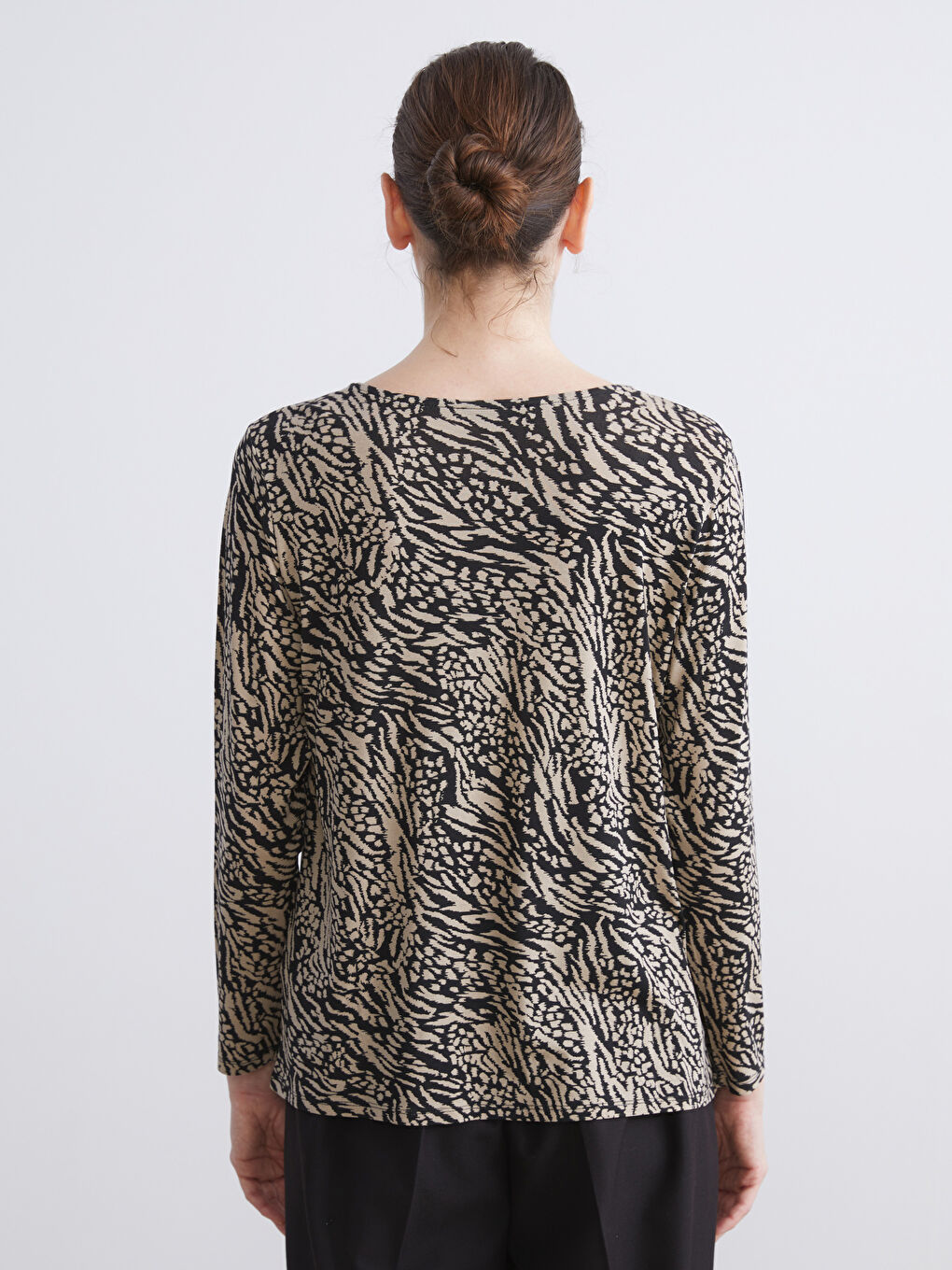 LCW Grace Crew Neck Patterned Blouse -W58174Z8-LQJ