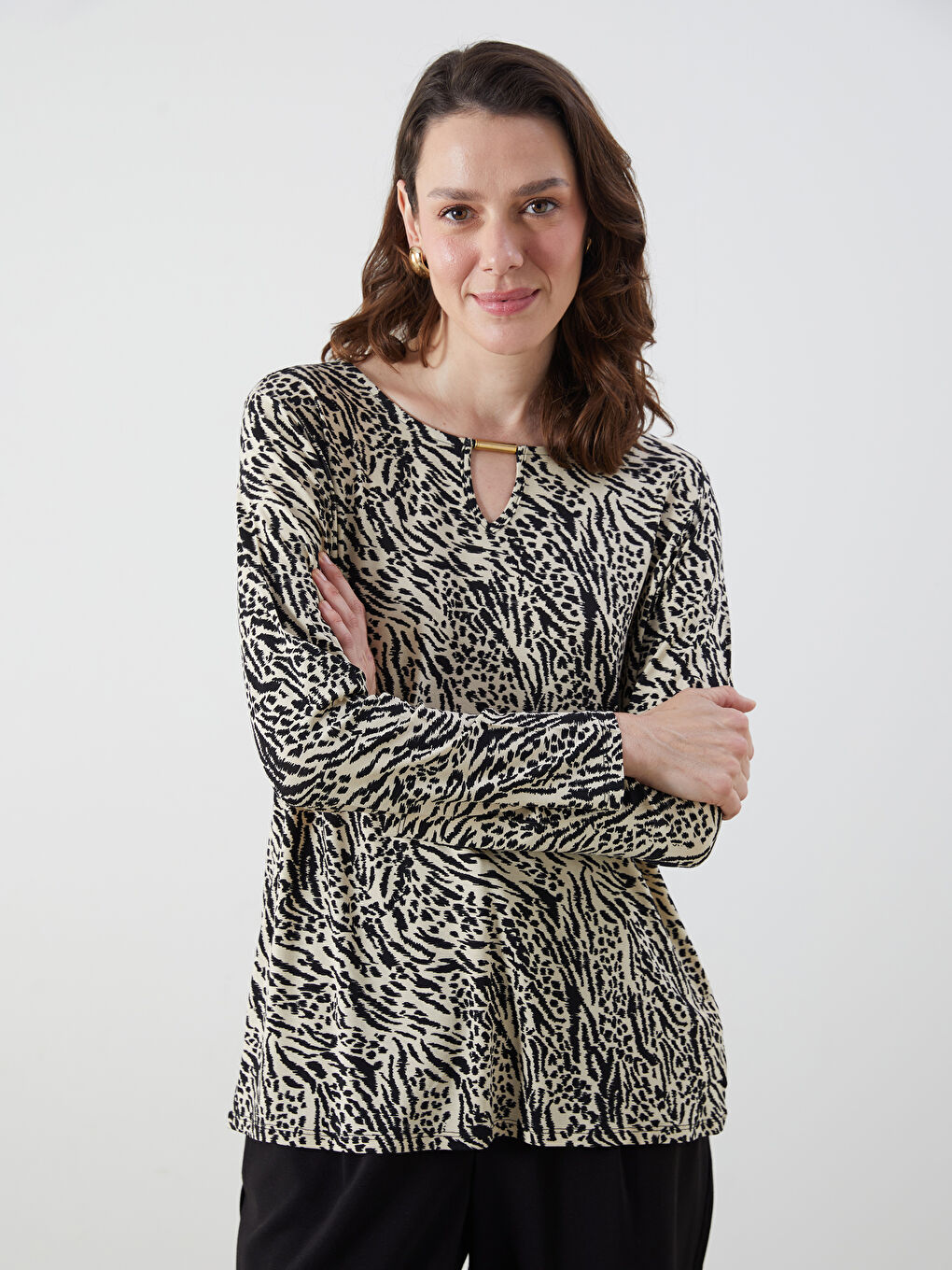 LCW Grace Crew Neck Patterned Blouse -W58174Z8-LRA