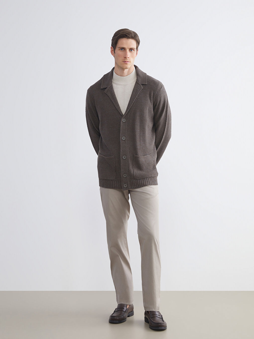 Standard Fit Jacket Neck Men's Knitwear Cardigan-1