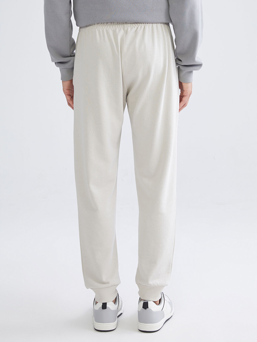 Standard Fit Men's Sweatpants-3
