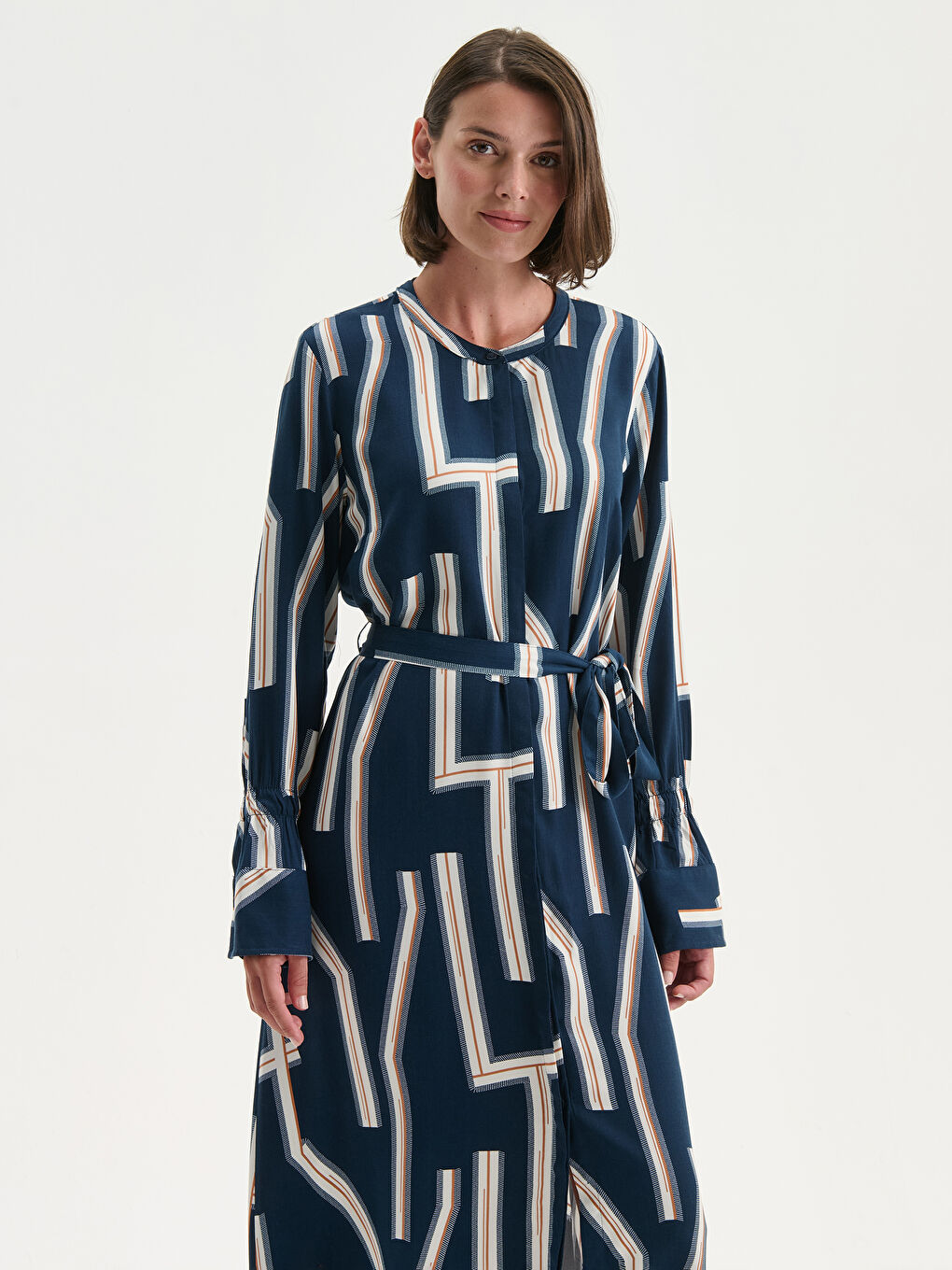 LCW Grace Crew Neck Patterned Dress -W58287Z8-LSJ