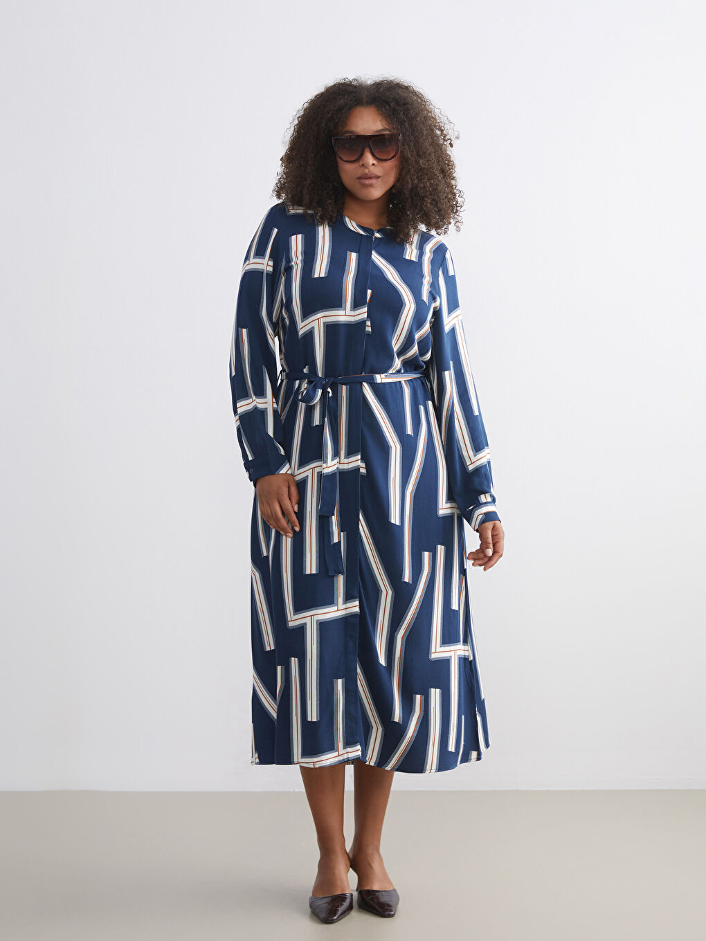 Crew Neck Patterned Dress-1