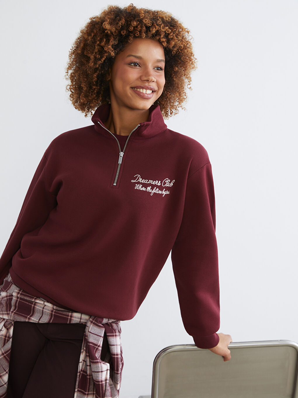 Funnel Neck Embroidered Oversize Women's Thick Sweatshirt