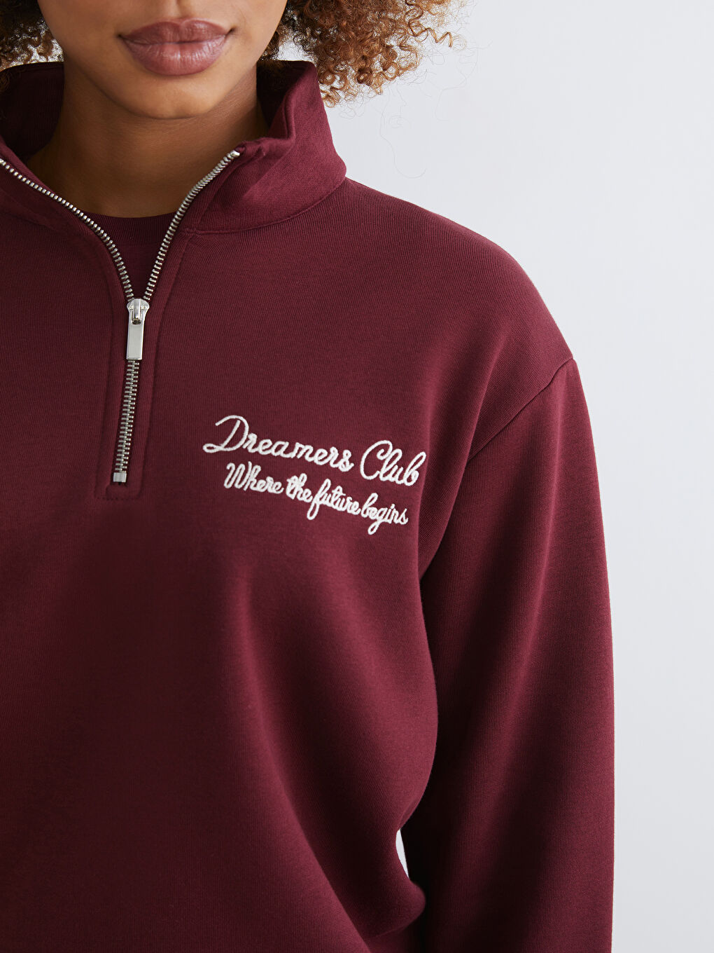 Funnel Neck Embroidered Oversize Women's Thick Sweatshirt-2