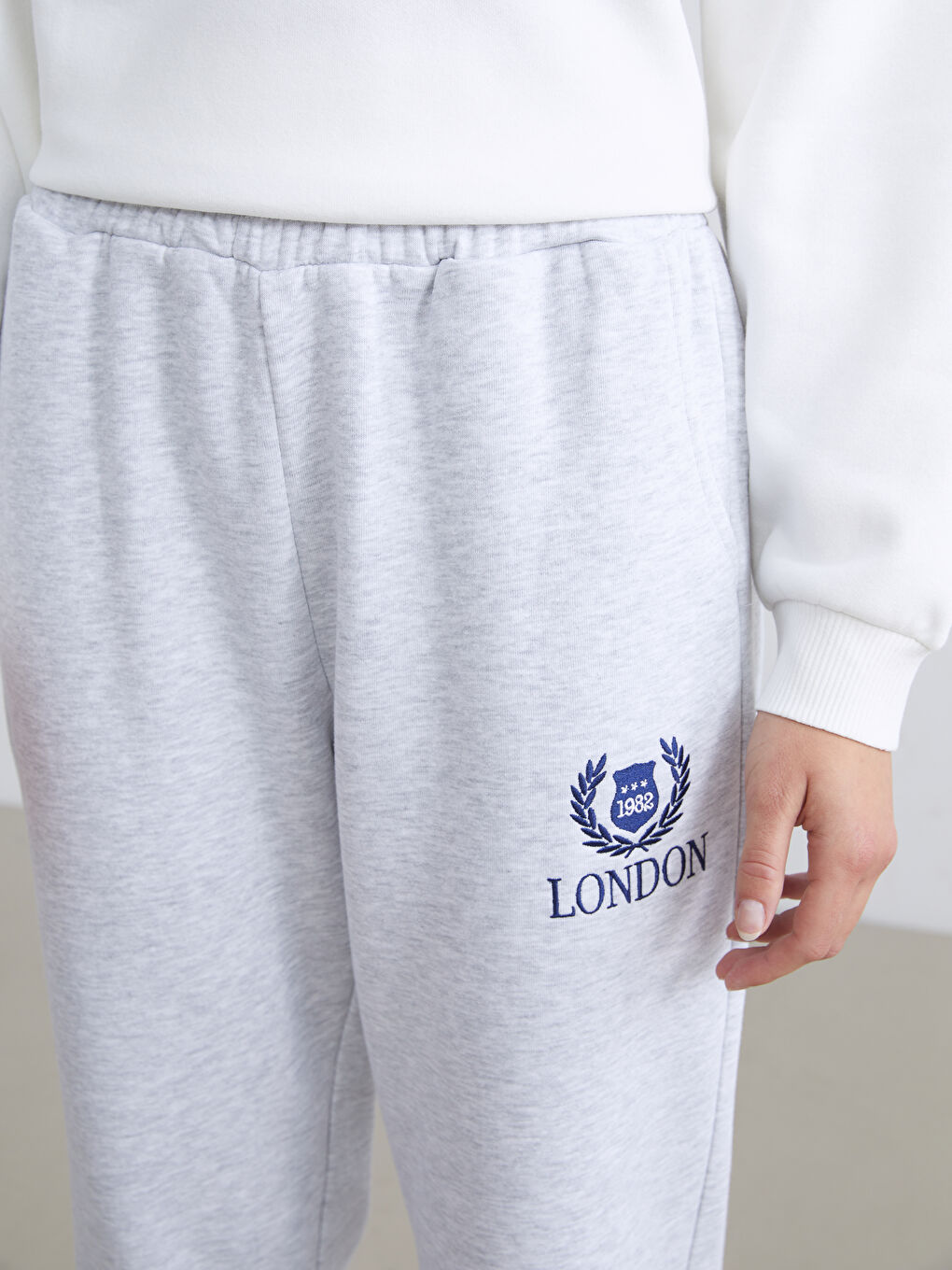 XSIDE Elasticated Waist Embroidered Women's Jogger Sweatpants -W58360Z8-CY9