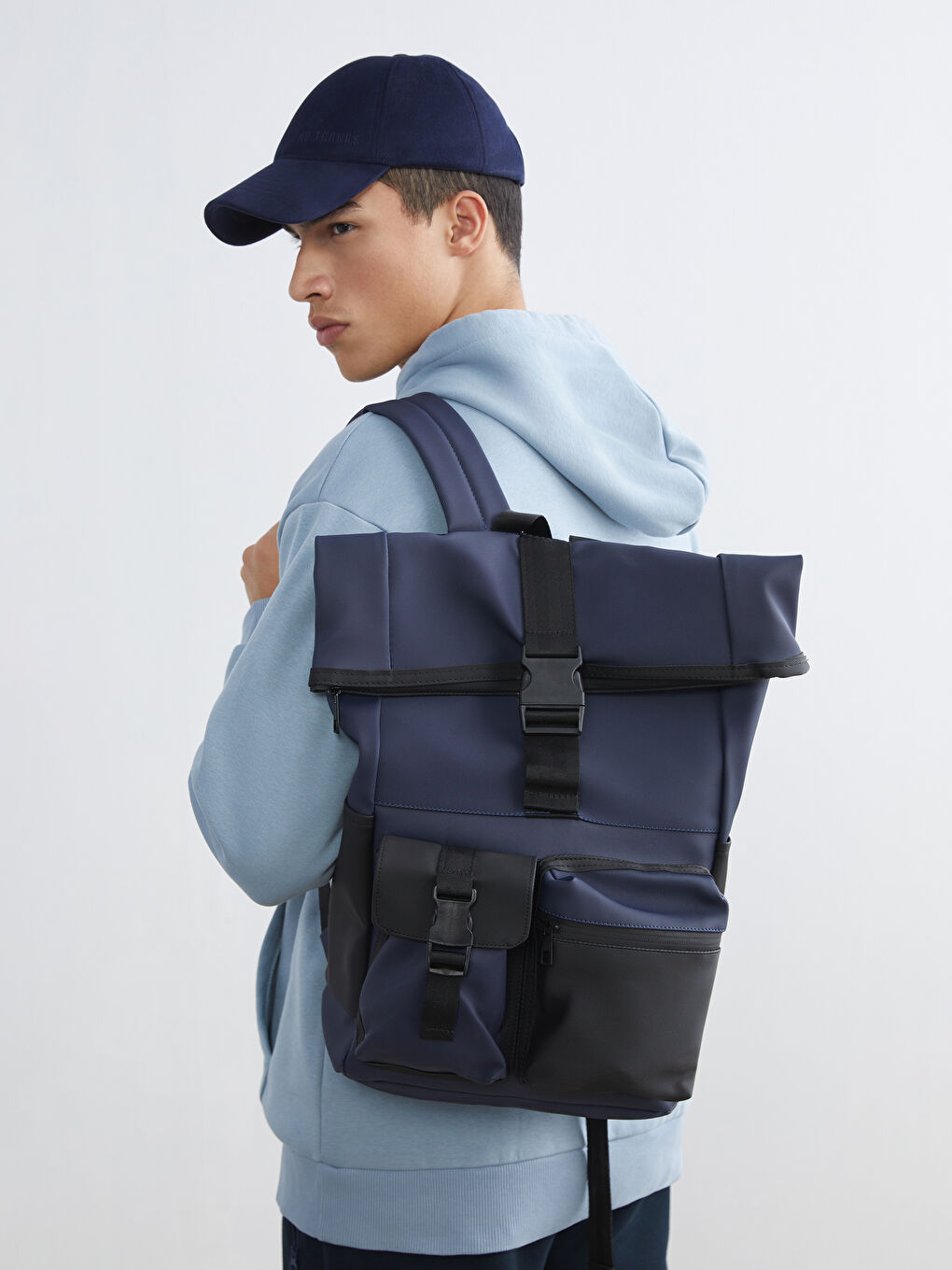 Lacivert Çok Bölmeli Erkek Sırt Çantası