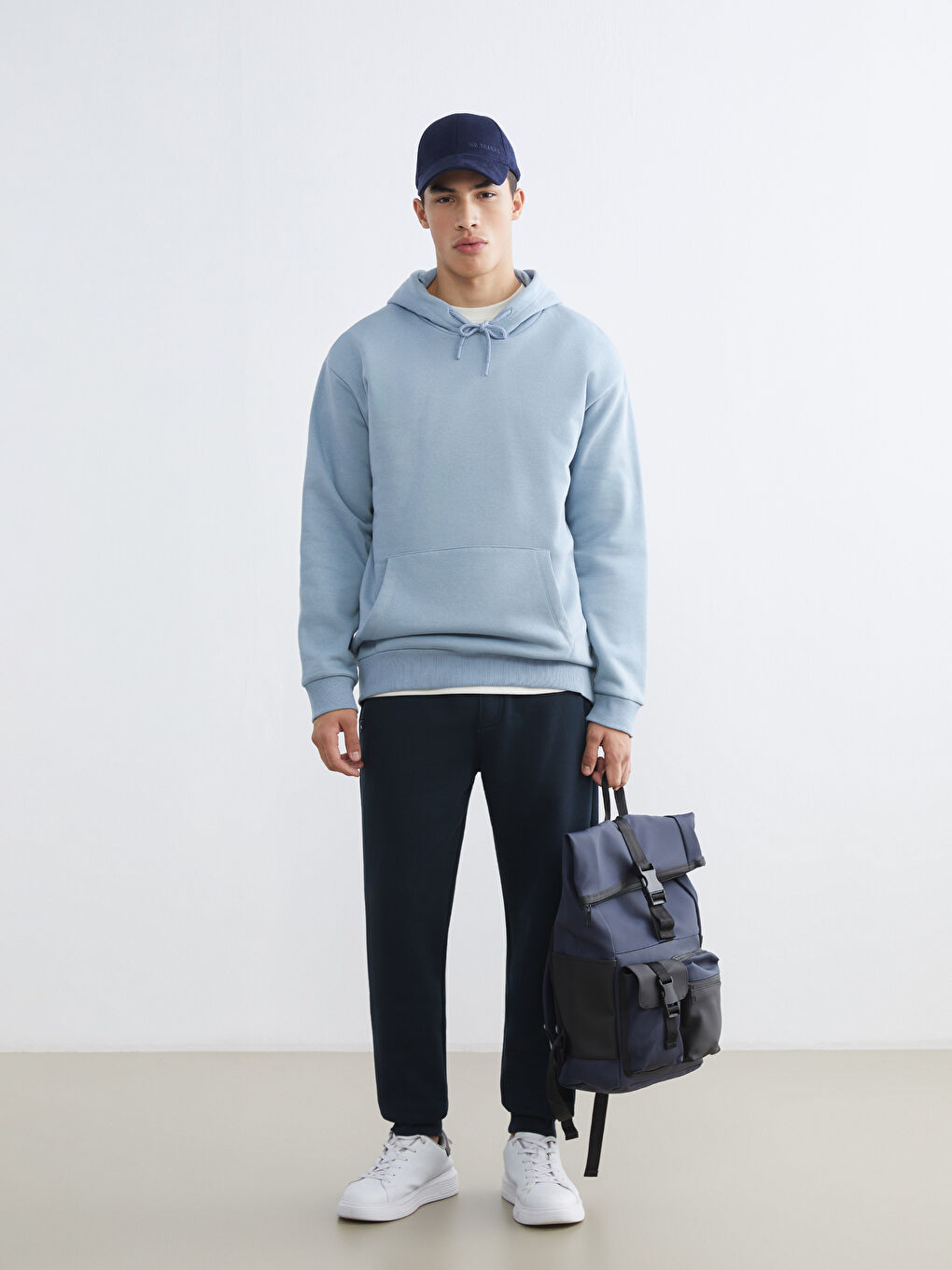 Lacivert Çok Bölmeli Erkek Sırt Çantası-1