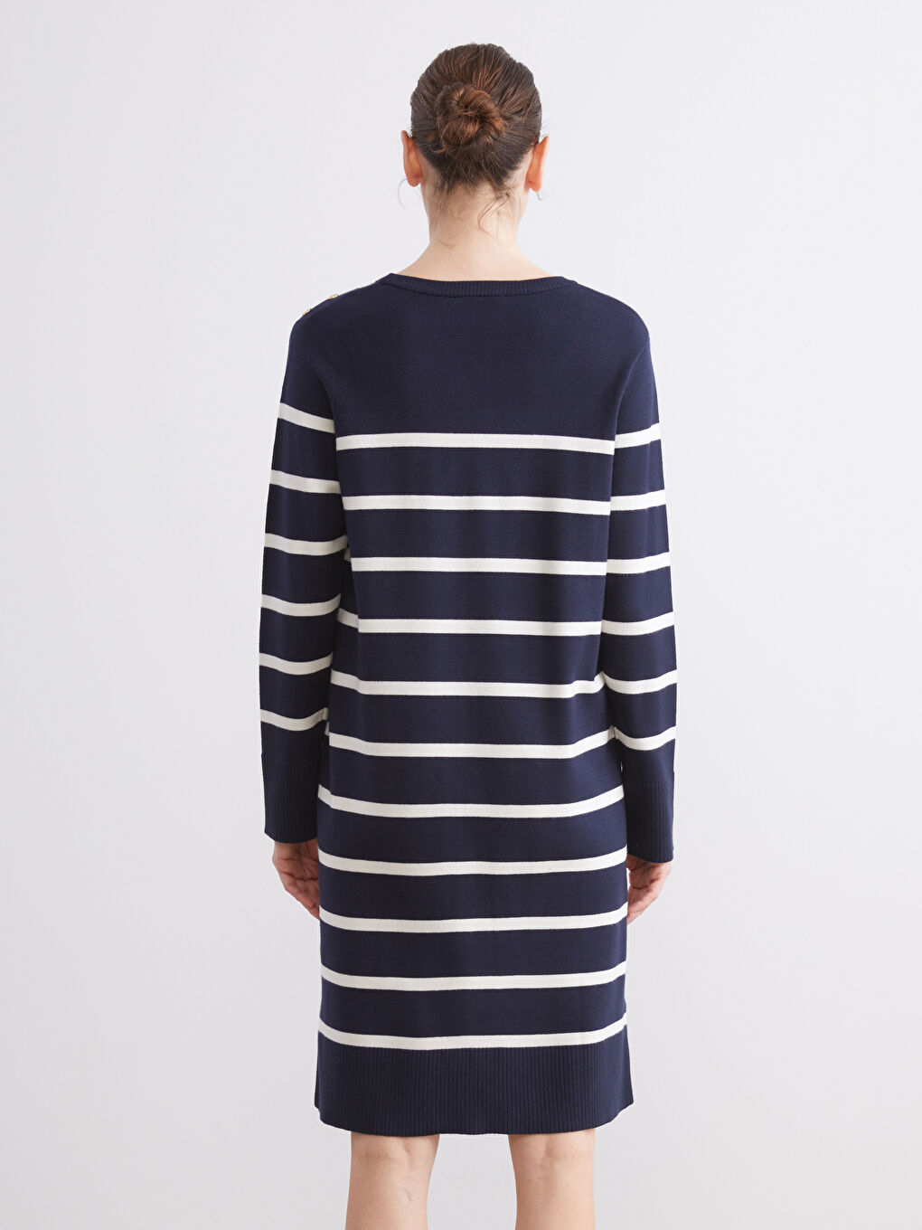 Crew Neck Striped Knit Dress-3