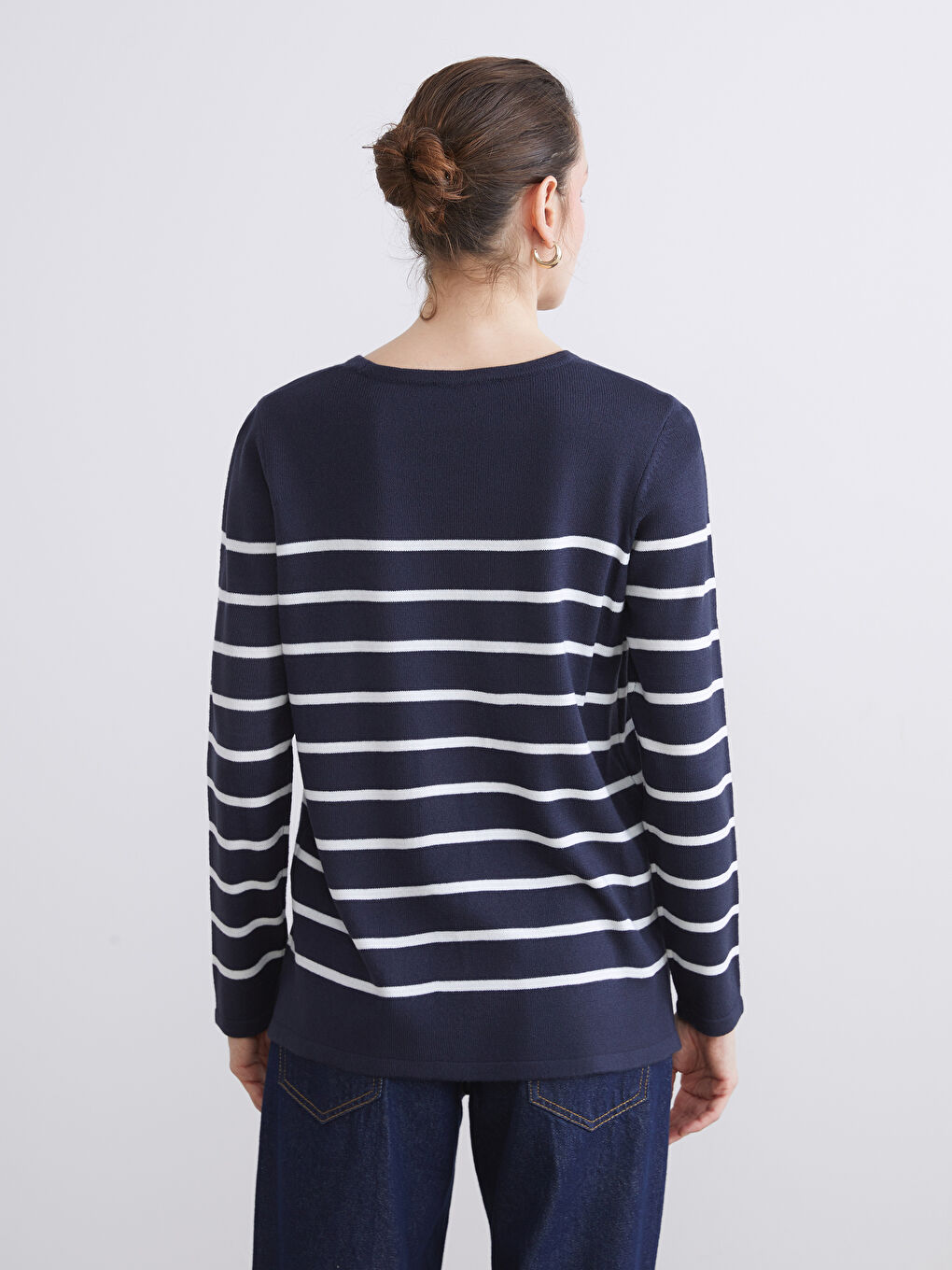 Crew Neck Striped Women's Knitwear Sweater-4