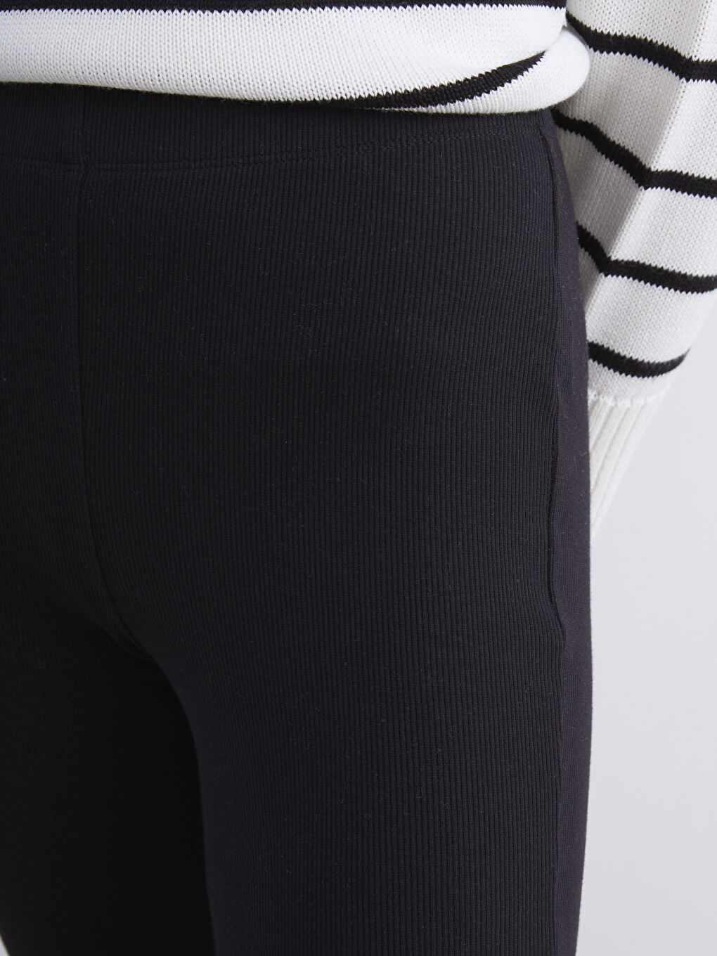 XSIDE Women's Trousers with Elastic Waist and Flared Leg -W58413Z8-CVL