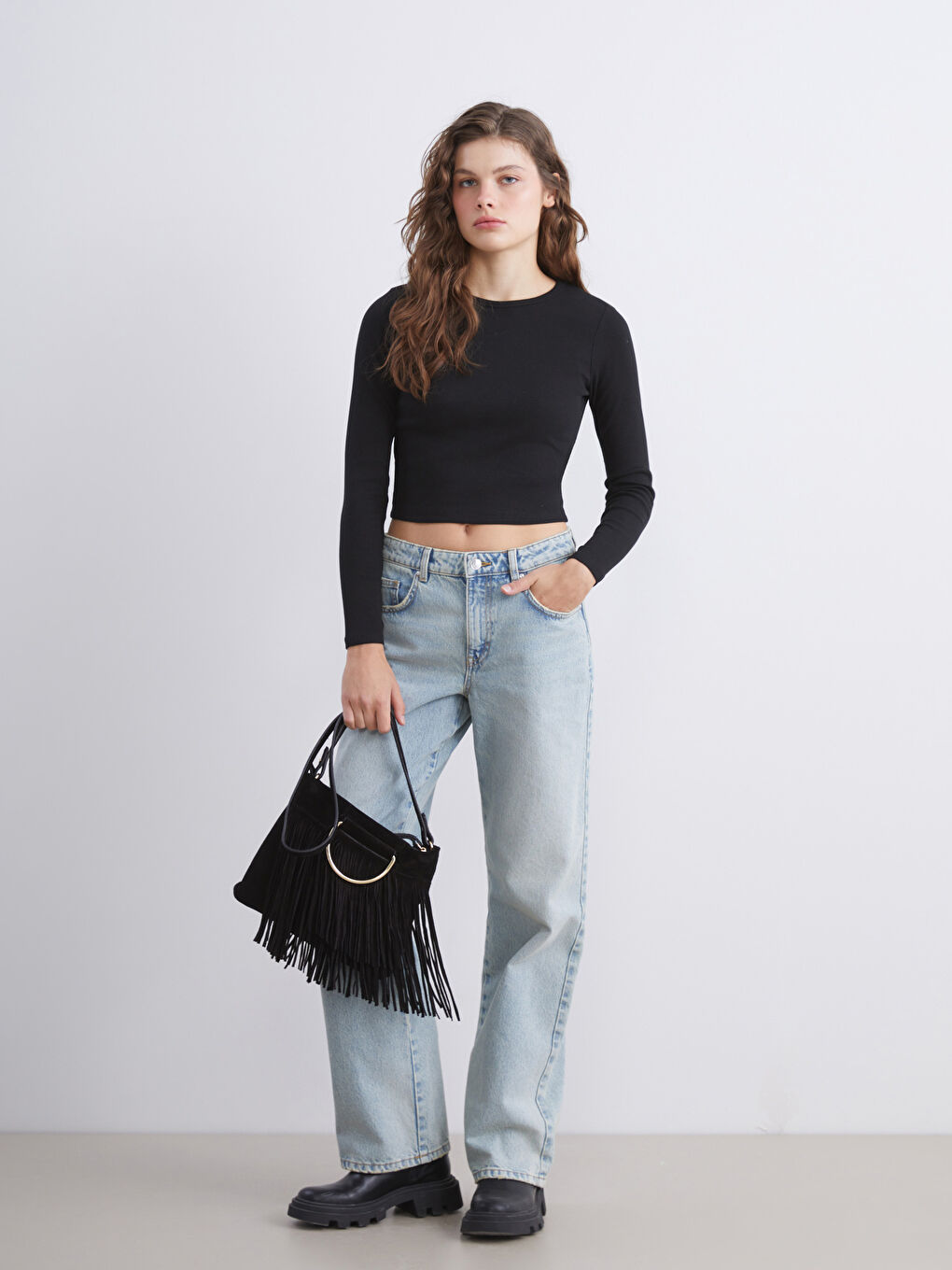 XSIDE Crew Neck Plain Long Sleeve Women's Crop Top -W58448Z8-CVL