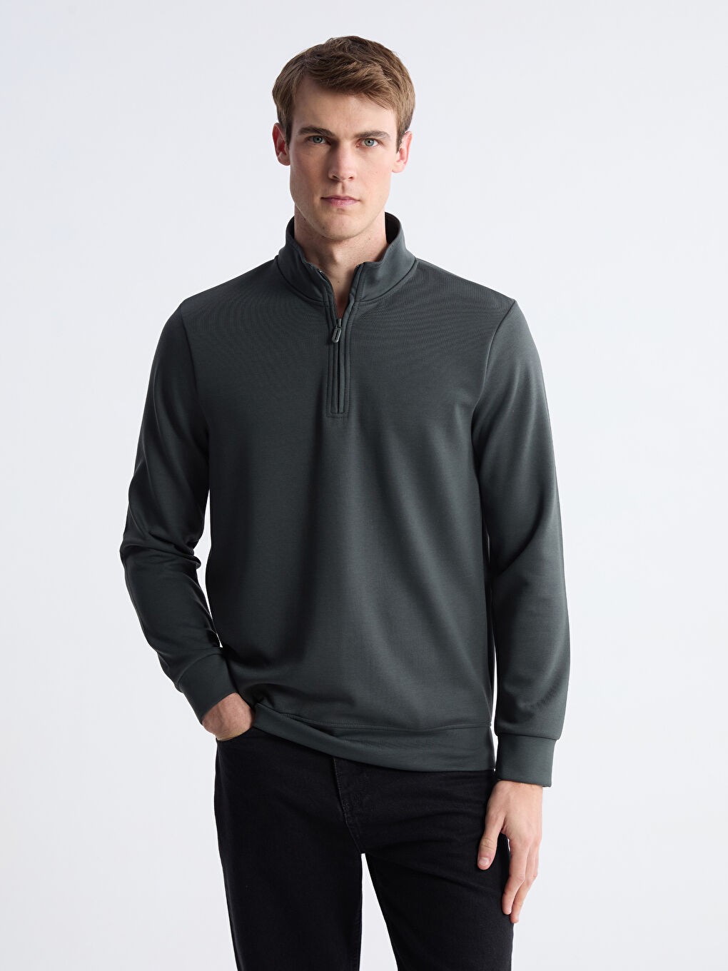 Gri Dik Yaka Erkek Sweatshirt