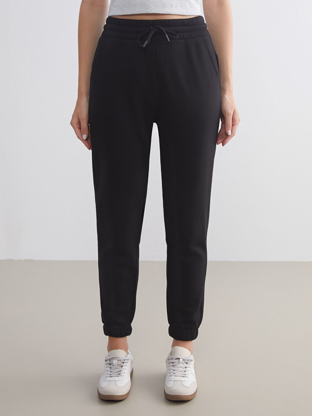 Elasticated Waist Women's Thick Jogger Sweatpants-1
