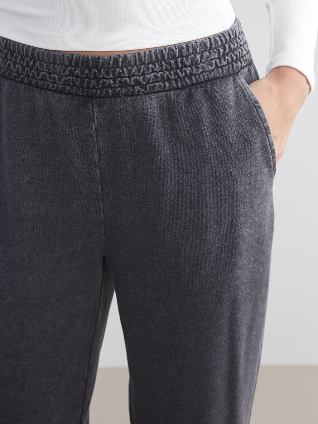 Elasticated Waist Women's Jogger Sweatpants-2