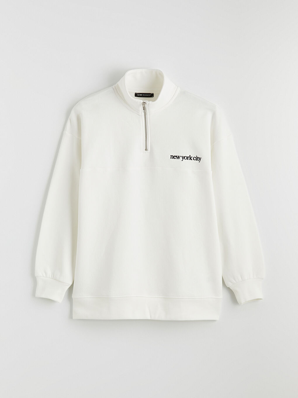 ქალების მაღალი ყელიანი, ფართო ზომის, ნაქარგებიანი სპორტული ზედა-4