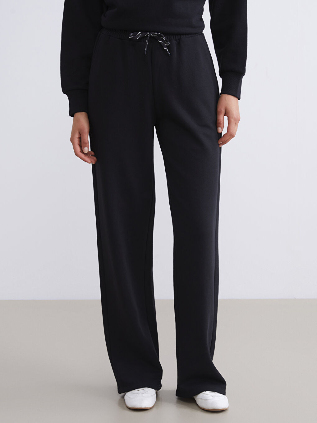 Elasticated Waist Women's Thick Sweatpants-1