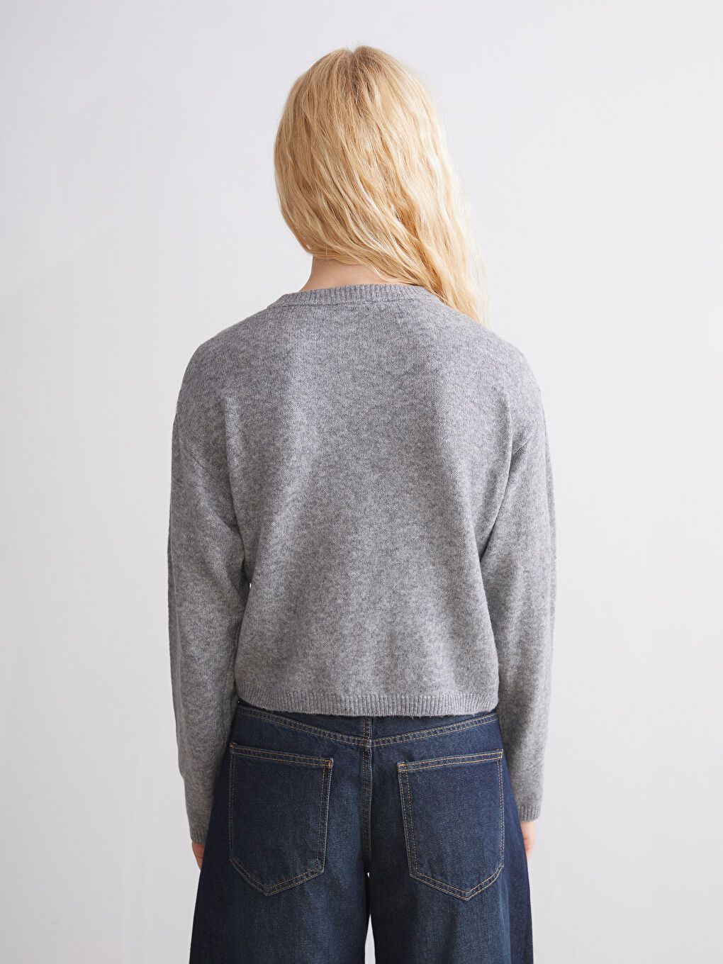 Crew Neck Women's Knitwear Cardigan-3
