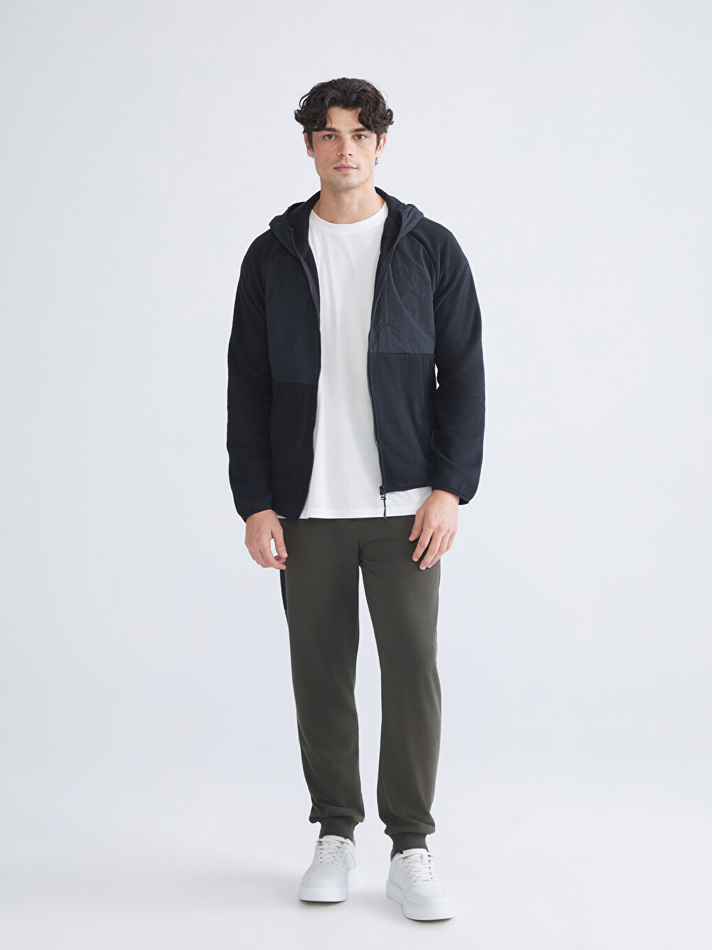 Standard Fit Men's Jogger Sweatpants