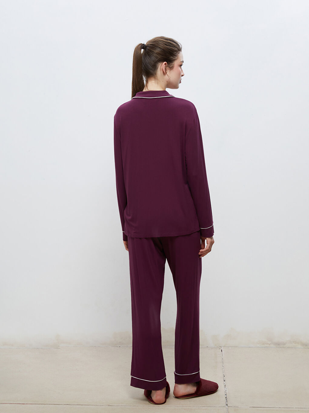 LCW DREAM Collared Neck Women's Pyjama Set -W58635Z8-HNN