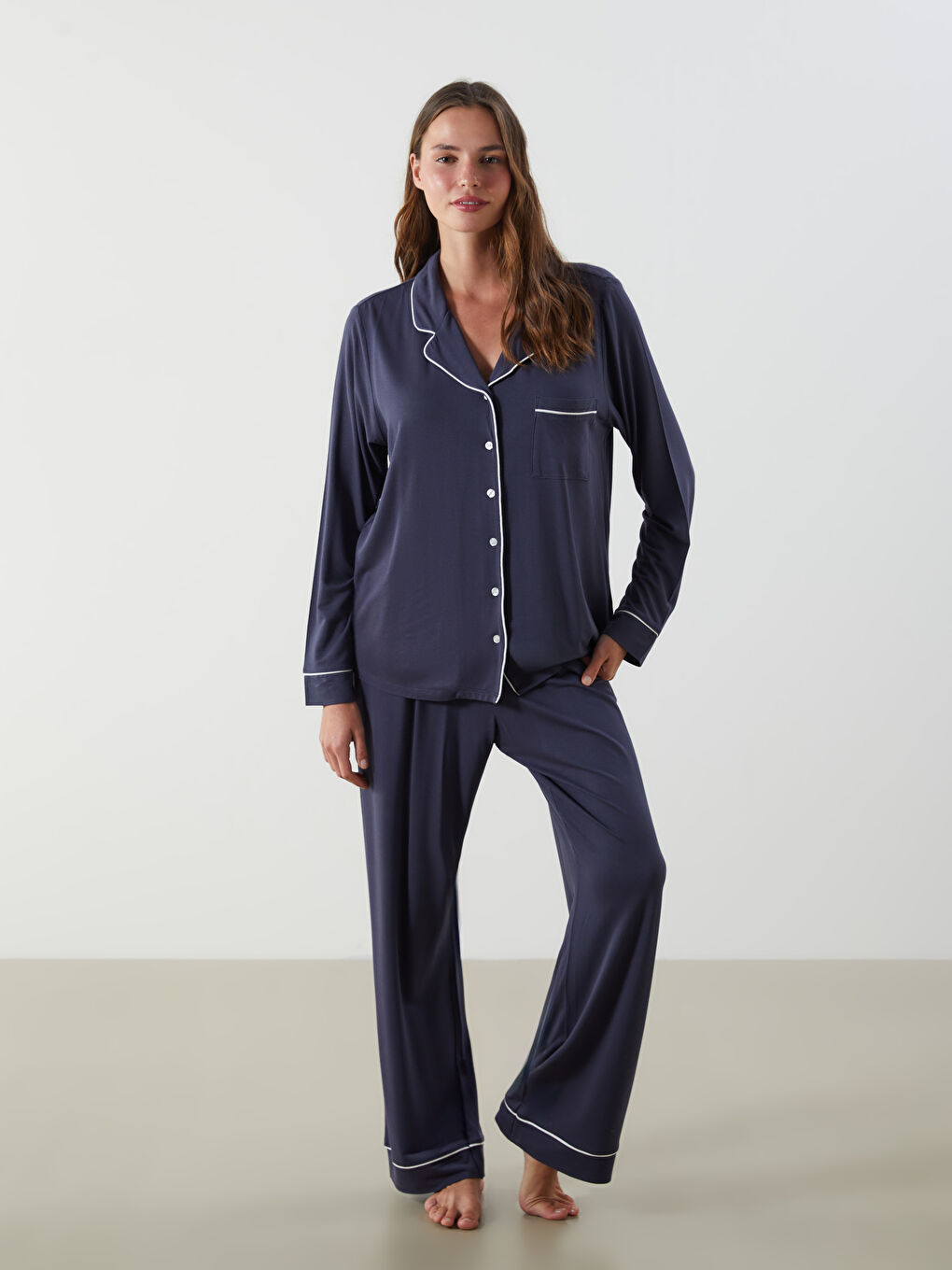 LCW DREAM Collared Neck Women's Pyjama Set -W58635Z8-LYA