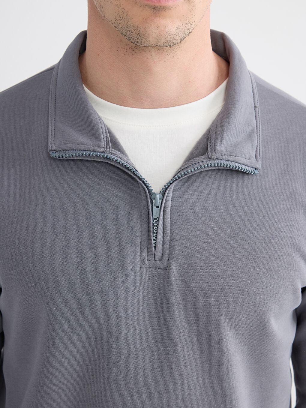 Gri Dik Yaka Uzun Kollu Erkek Kalın Sweatshirt-2