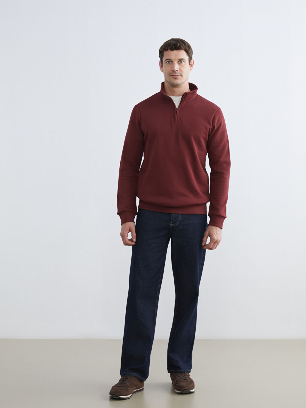 Bordo Dik Yaka Uzun Kollu Erkek Kalın Sweatshirt-1