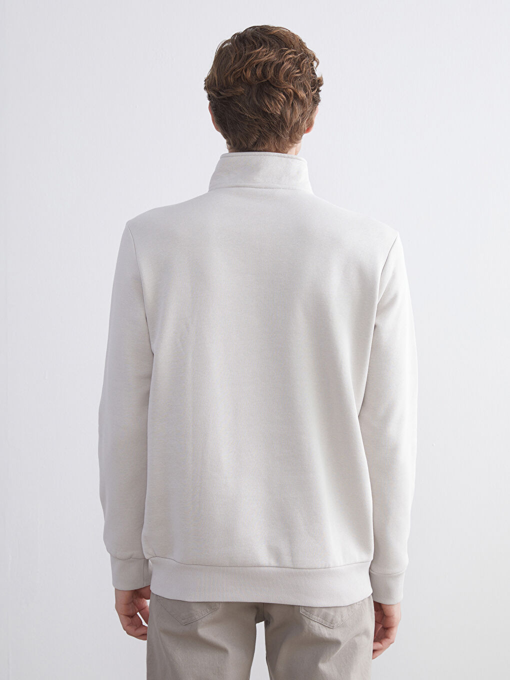 سويت شيرت تخين كم طويل بياقة قمع للرجال-3