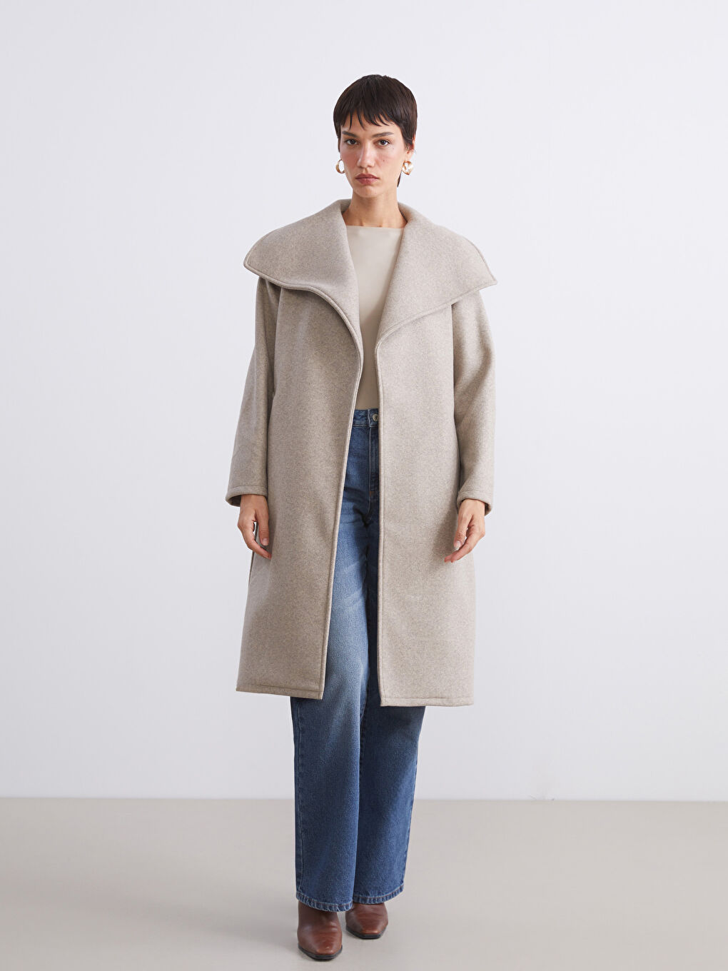 Double Breasted Women's Cachet Overcoat-1