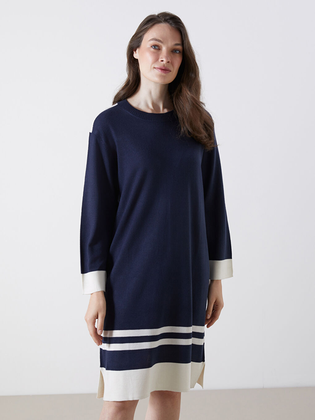 Crew Neck Color Block Knitwear Dress-1