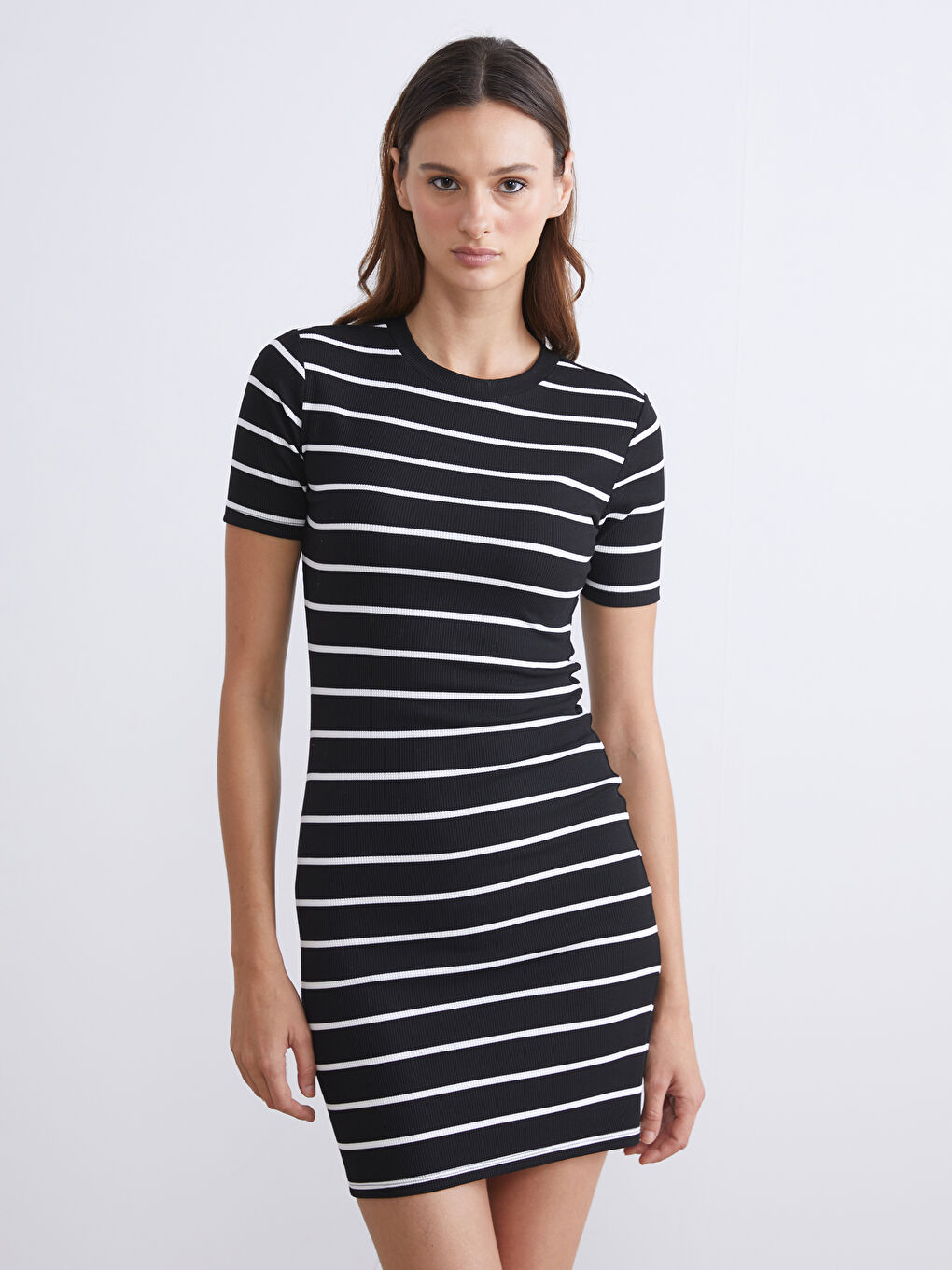 LCW Vision فستان أسود امرأة -W58672Z8-LEG