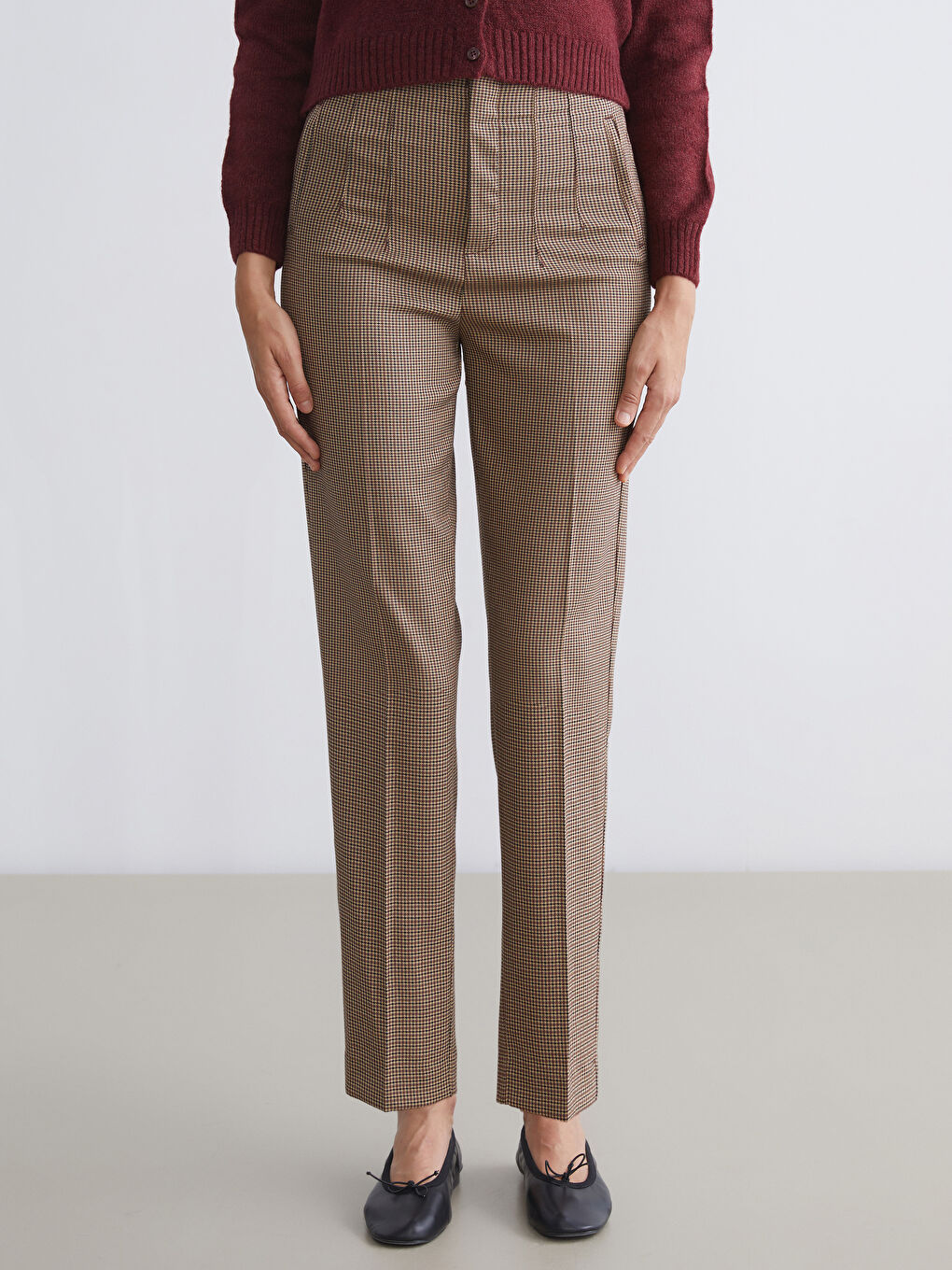 LCW Vision Slim Fit Patterned Carrot Fit Women's Trousers -W58812Z8-LLL