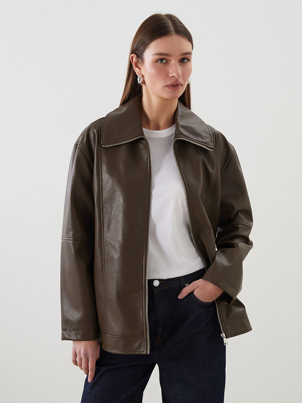 LCW Modest Collared Neck Oversize Women's Faux Leather Jacket -W58820Z8-CU8