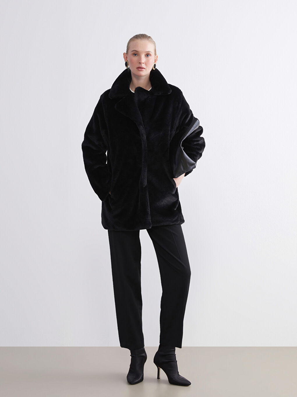 Jacket Neck Women's Fur Overcoat-1