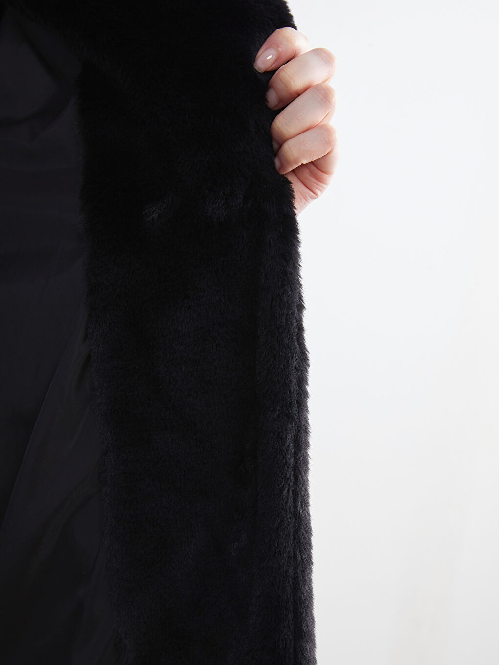 Jacket Neck Women's Fur Overcoat-2