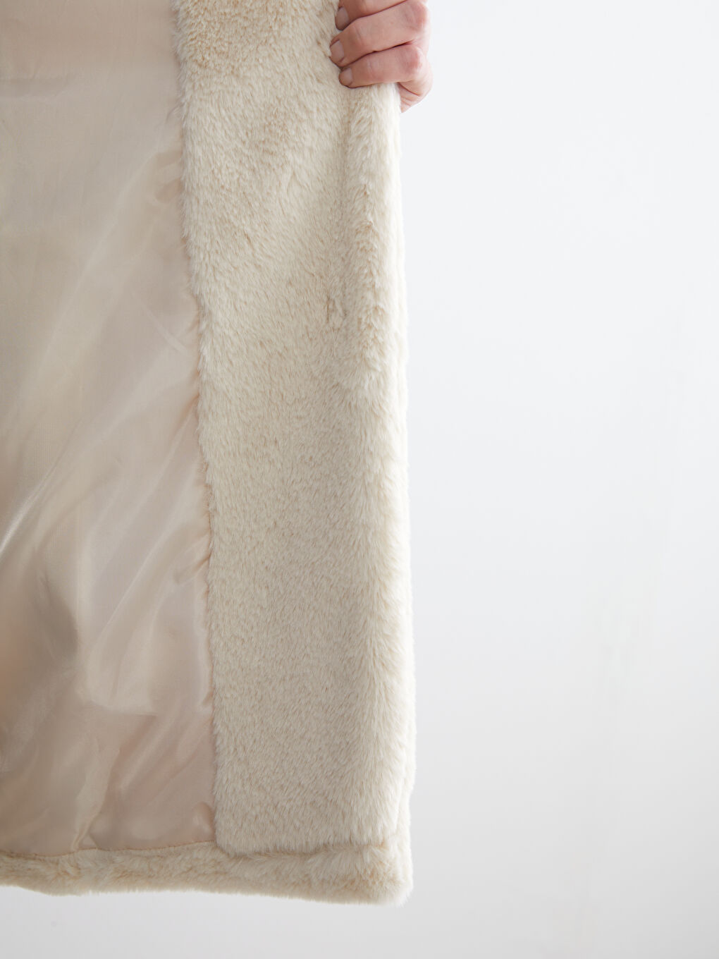 Jacket Neck Women's Fur Overcoat-3