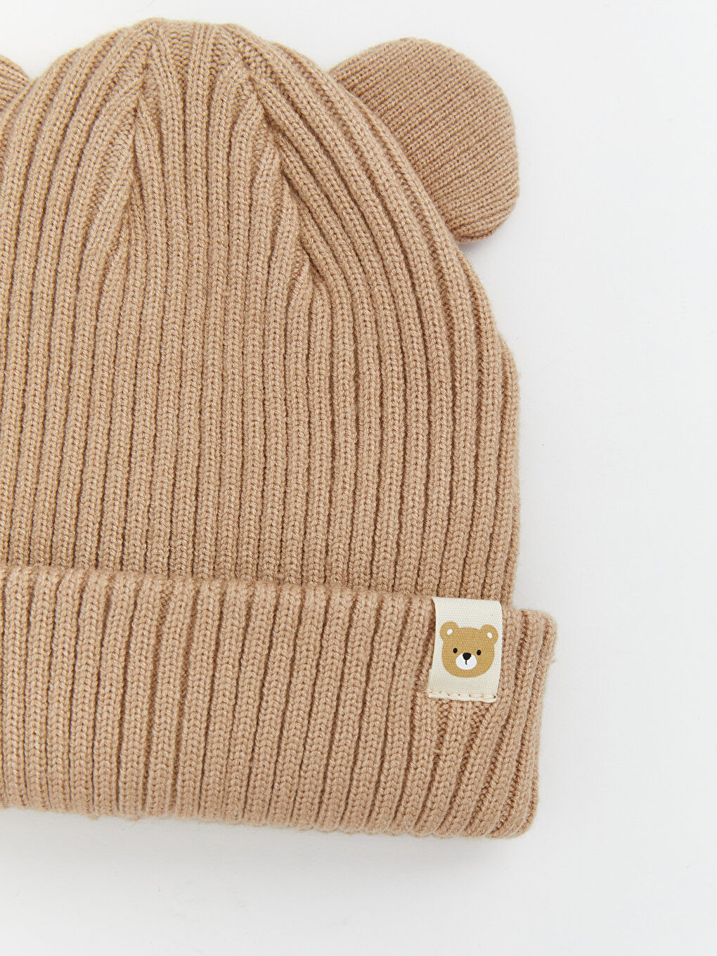 Bej Kulak Detaylı Erkek Bebek Bere-1