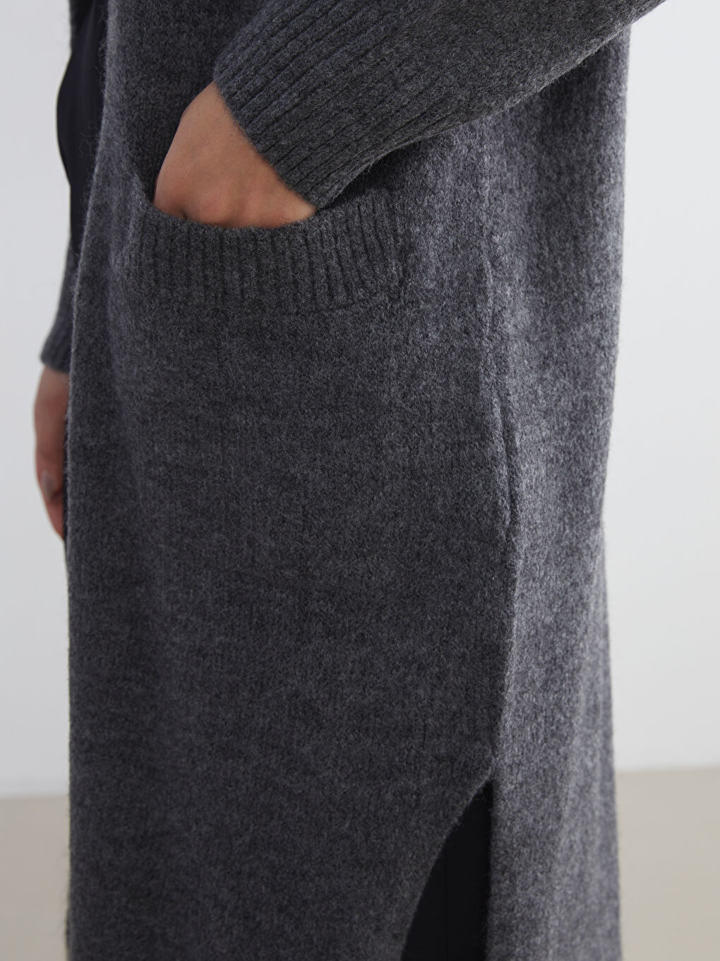 Shawl Collar Women's Knitwear Cardigan-2