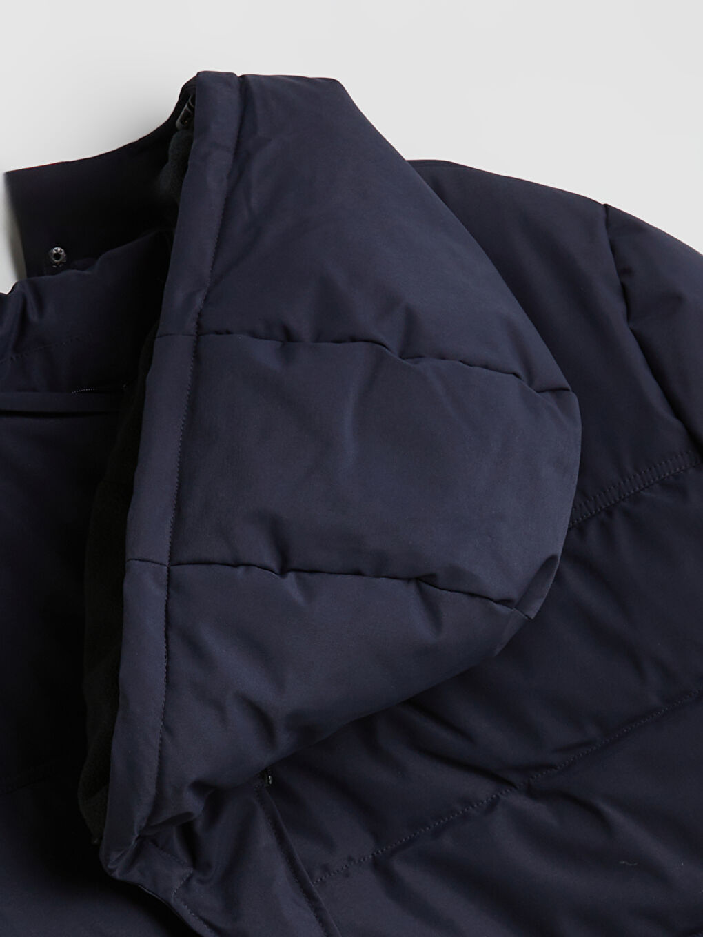 Lacivert Standart Kalıp Kapüşonlu Erkek Mont-1