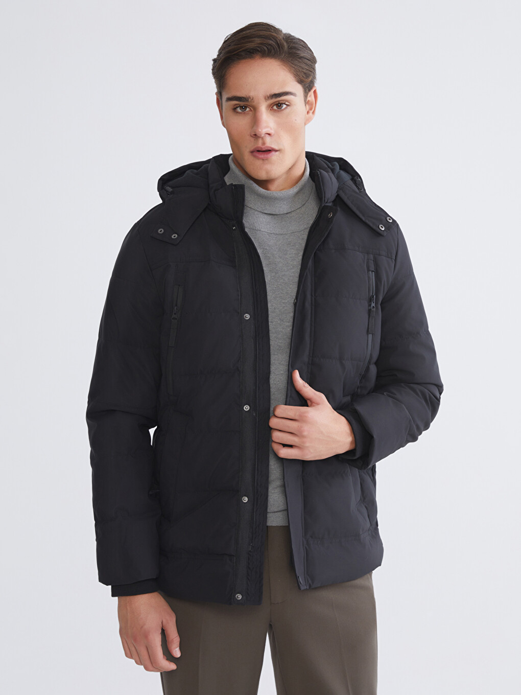 Standard Fit Hooded Men's Puffer Coat